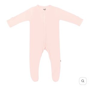 Kyte Baby Snap Footie in Blush - 3-6 months